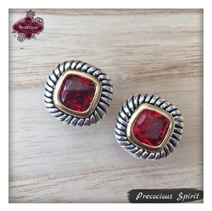 Two-tone red gem square Cable twist stud earrings